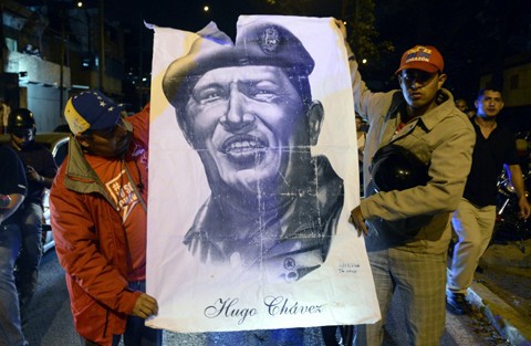 ประธานาธิบดีเวเนซูเอลาHugo Chavez ถึงแก่อสัญญกรรม - ảnh 2