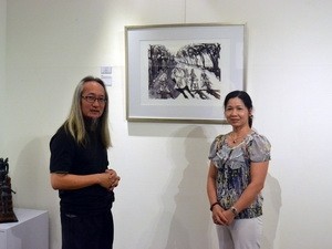 จิตรกรสิงคโปร์จัดนิทรรศการ“ภาพลักษณ์เวียดนาม” - ảnh 1
