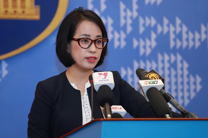 Очередная пресс-конференция МИД Вьетнама: необходимо следить за ситуацией с вьетнамцами на Шри-Ланке - ảnh 1