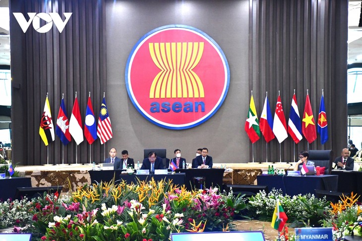 Специальная встреча АСЕАН: решимость в поиске мирного решения кризиса Мьянмы  - ảnh 1