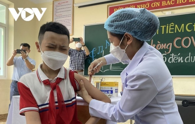 За последние сутки во Вьетнаме зафиксировано 427 новых случаев заражения коронавирусом - ảnh 1
