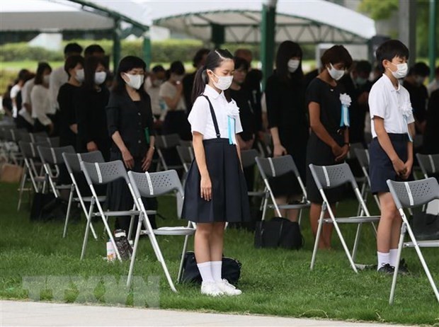 В Хиросиме почтили память жертв атомной бомбардировки, произошедшей 78 лет назад  - ảnh 1