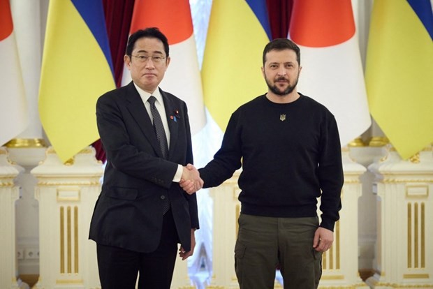 Руководители Украины и Японии обсудили вопрос обеспечения безопасности  - ảnh 1