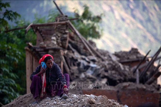 Индия оказывает помощь пострадавшим от землетрясения в Непале - ảnh 1