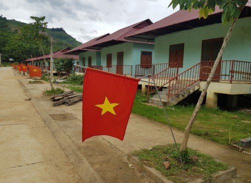 Чувства представителей нацменьшинств Вьетнама к президенту Хо Ши Мину  - ảnh 2