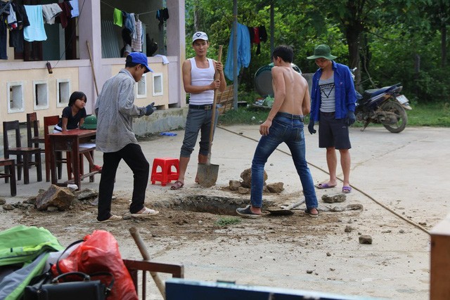 Du học Việt tại Nga xây công trình, tu bổ trường học ở bản Rào Con, Quảng Bình - ảnh 7