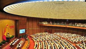 Quốc hội biểu quyết thông qua Nghị quyết về kế hoạch phát triển kinh tế-xã hội năm 2018 - ảnh 1