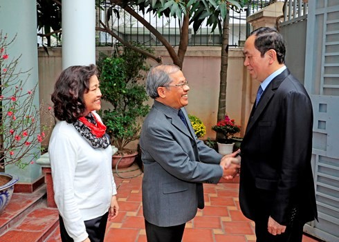Chủ tịch nước Trần Đại Quang chúc tết các trí thức tiêu biểu của Hà Nội    - ảnh 2