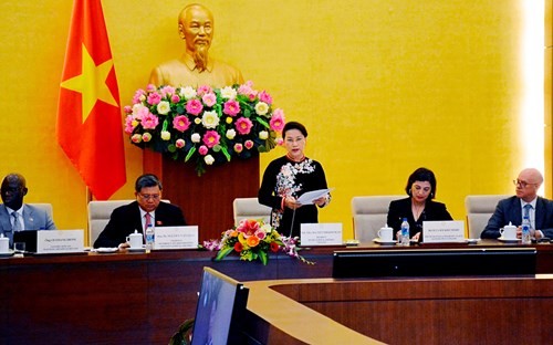 Việt Nam mong muốn đóng góp tích cực vào mạng lưới nghị viện các Quốc gia thành viên WB và IMF - ảnh 1
