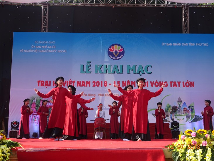 Khai mạc trại hè Việt Nam 2018: Hành trình “15 năm - Nối vòng tay lớn” - ảnh 7