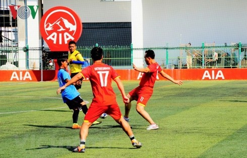 Campuchia tổ chức giải bóng đá hữu nghị chào mừng chiến thắng chế độ diệt chủng Khmer Đỏ - ảnh 1