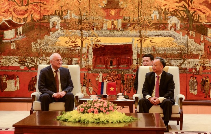 Lãnh đạo thành phố Hà Nội tiếp Phó Chủ tịch Cơ quan chống tham nhũng thuộc Tổng thống Liên bang Nga - ảnh 1