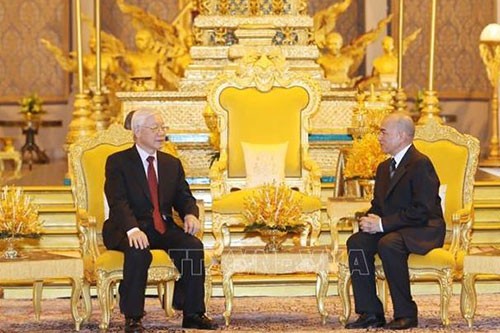 Quan hệ Việt Nam - Campuchia sẽ phát triển lên tầm cao mới - ảnh 1