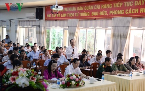 Chủ tịch Quốc hội tiếp xúc cử tri tại quận Cái Răng, TP Cần Thơ - ảnh 3