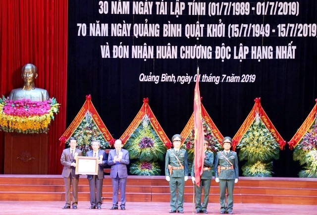 Lễ kỷ niệm 30 năm ngày tái lập tỉnh Quảng Bình - ảnh 1