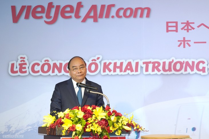 Thủ tướng dự lễ công bố hai đường bay mới tới Nhật Bản - ảnh 1