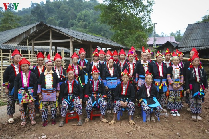 Lễ Nhảy lửa (Nhìang Chằng Đao) của người dân tộc Dao đỏ tại Điện Biên - ảnh 1