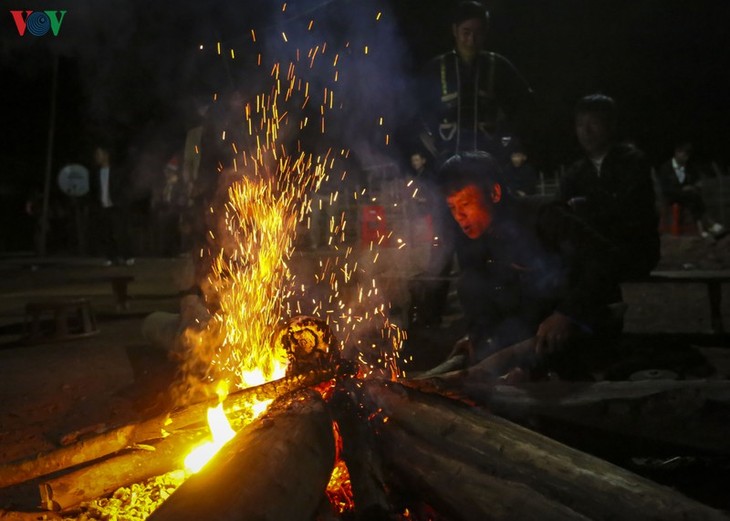 Lễ Nhảy lửa (Nhìang Chằng Đao) của người dân tộc Dao đỏ tại Điện Biên - ảnh 3