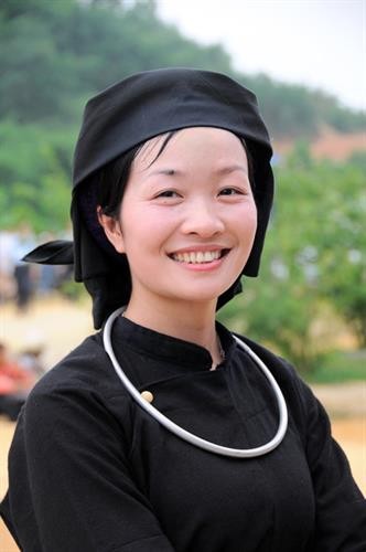  Trang phục truyền thống của đồng bào dân tộc Nùng - ảnh 1