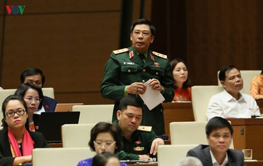 Luôn đề cao cảnh giác để bảo vệ chủ quyền Việt Nam ở Biển Đông - ảnh 1