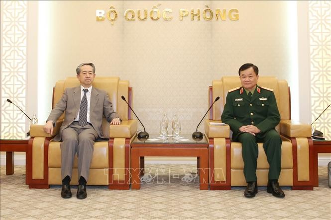 Thứ trưởng Bộ Quốc phòng Hoàng Xuân Chiến tiếp Đại sứ Trung Quốc tại Việt Nam - ảnh 1