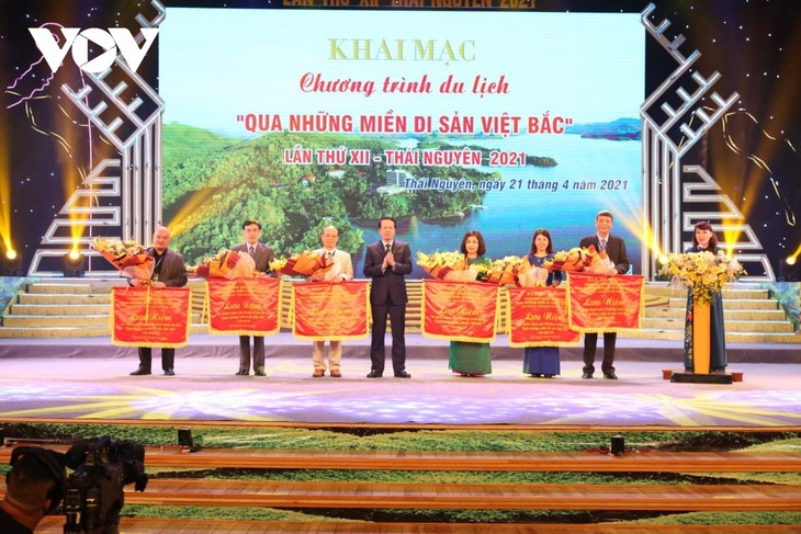 Liên kết phát triển du lịch 6 tỉnh Việt Bắc - ảnh 1