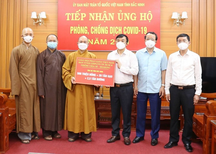 Giáo hội Phật giáo Việt Nam chung tay cùng Bắc Giang và Bắc Ninh chống dịch COVID-19 - ảnh 1