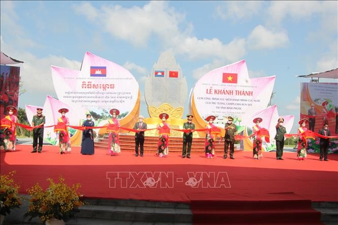 Khánh thành Cụm công trình lưu niệm hành trình cứu nước của Thủ tướng Campuchia Hun Sen tại Bình Phước - ảnh 1