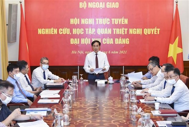 Quán triệt Nghị quyết Đại hội XIII của Đảng đến các cơ quan đại diện Việt Nam ở nước ngoài - ảnh 1
