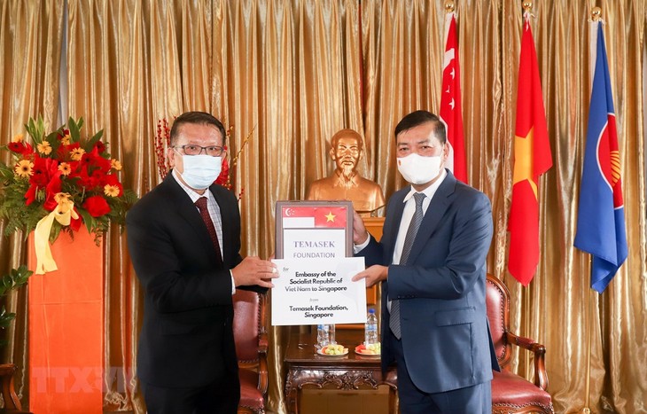 Quỹ Temasek hỗ trợ Việt Nam ứng phó với dịch COVID- 19 - ảnh 1