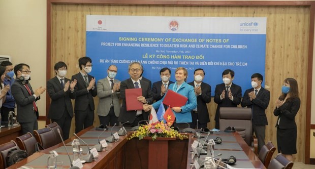 Nhật Bản và UNICEF công bố dự án tăng cường khả năng ứng phó với biến đổi khí hậu cho trẻ em Việt Nam - ảnh 1