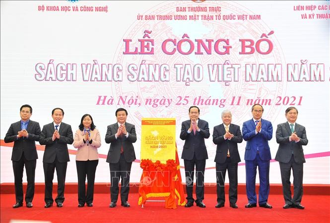 Vinh danh các công trình tiêu biểu trong Sách vàng Sáng tạo Việt Nam năm 2021 - ảnh 1