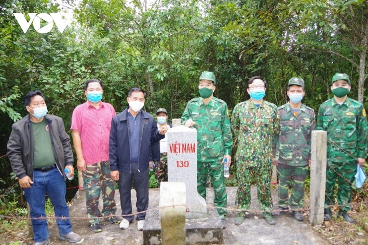 Việt Nam - Lào thống nhất về việc xây dựng kè bảo vệ chân Mốc 130 - ảnh 1