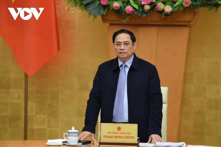 Thủ tướng Phạm Minh Chính: Quyết tâm hoàn thành 5 dự án giao thông trọng điểm theo đúng kế hoạch - ảnh 1