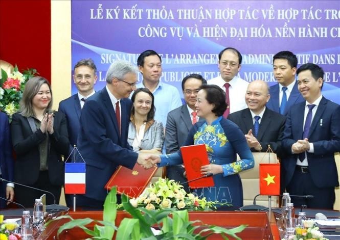Hợp tác công vụ và hiện đại hóa nền hành chính giữa Việt Nam - Pháp - ảnh 1
