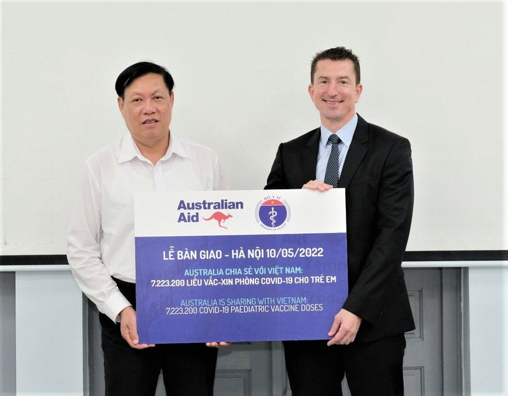 Australia chia sẻ 7,2 triệu liều vaccine hỗ trợ chương trình tiêm chủng cho trẻ em Việt Nam - ảnh 1