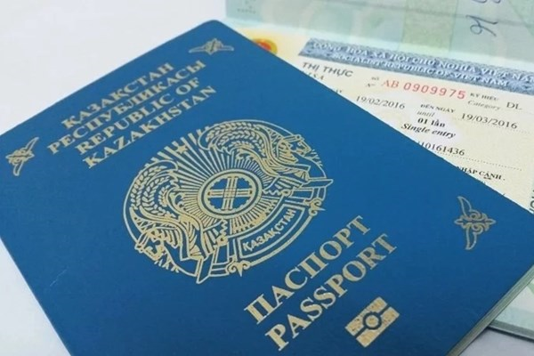 Kazakhstan thông qua Hiệp định miễn thị thực cho công dân Việt Nam - ảnh 1
