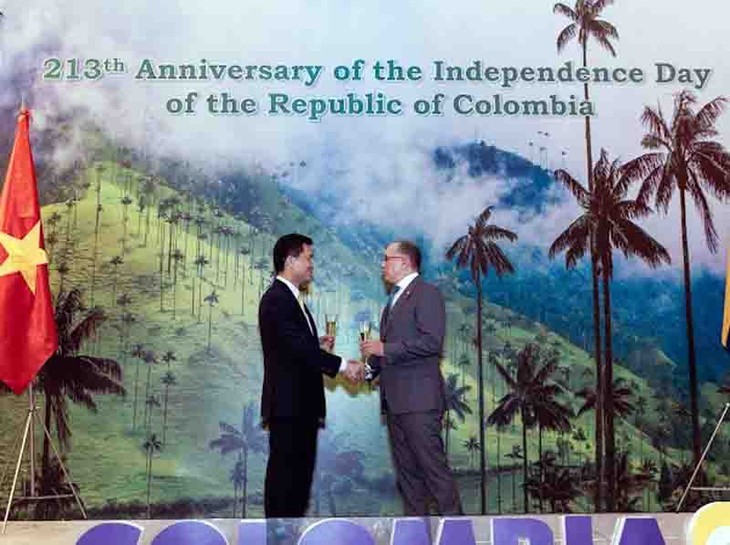Lễ kỷ niệm Quốc khánh Colombia lần thứ 213 tại Việt Nam   - ảnh 2