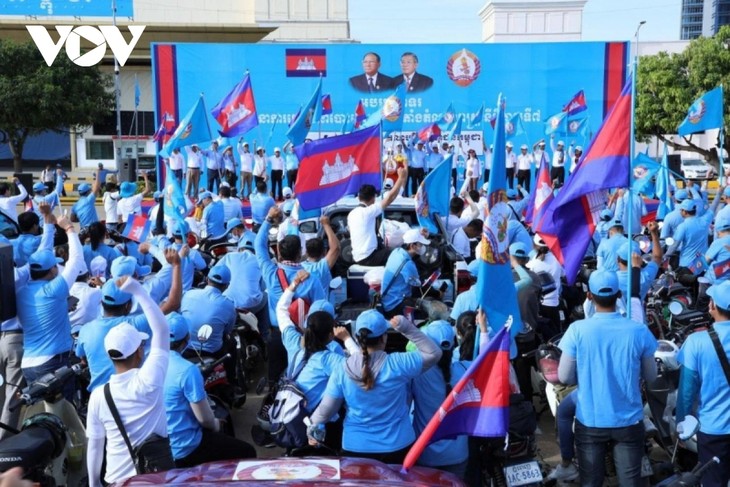 Cuộc bầu cử vì hòa bình, ổn định và phát triển của đất nước Campuchia - ảnh 1