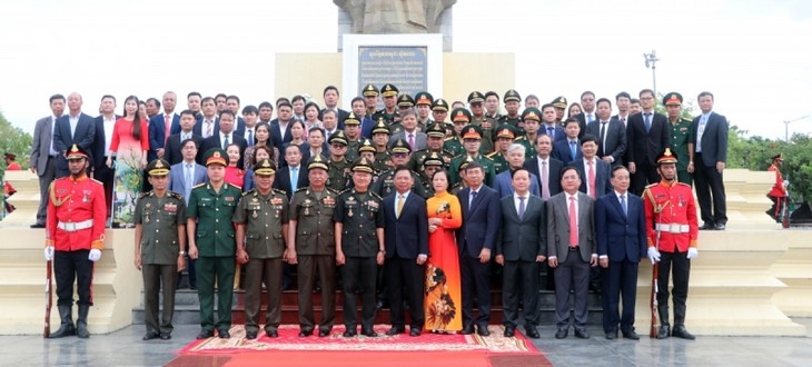 Kỷ niệm 76 năm ngày Thương binh - Liệt sĩ tại Campuchia - ảnh 3