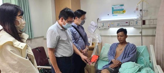 Sức khỏe 3 lao động Việt Nam bị thương nặng trong vụ hỏa hoạn tại Đài Loan (Trung Quốc) tiến triển tốt - ảnh 1