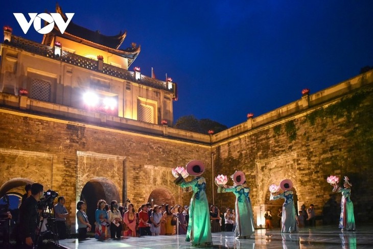 Hà Nội được vinh danh là Điểm đến thành phố hàng đầu thế giới cho kỳ nghỉ ngắn ngày năm 2023 - ảnh 1
