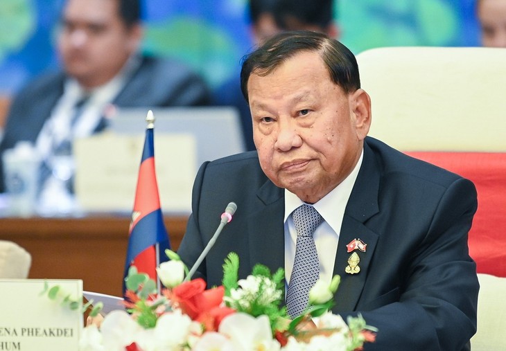 Chủ tịch Quốc hội Vương Đình Huệ gửi thư chúc mừng Cố vấn tối cao trực tiếp của Quốc vương Campuchia - ảnh 1