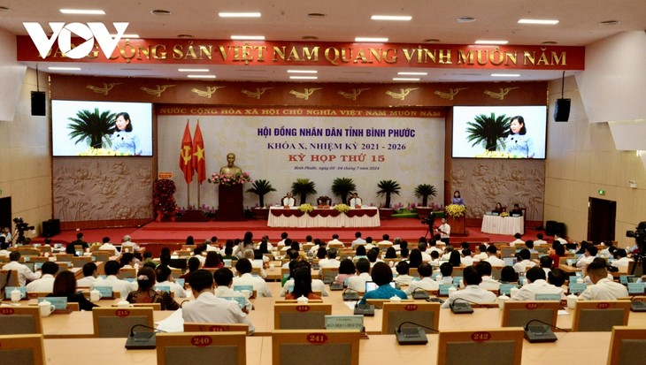 Chủ tịch Quốc hội Trần Thanh Mẫn dự Kỳ họp lần thứ 15, Hội đồng Nhân dân tỉnh Bình Phước - ảnh 2