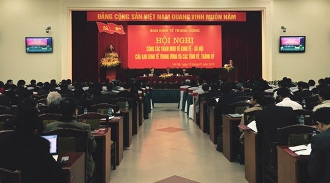 Компартия Вьетнама придает важное значение консультациям для социально-экономического развития - ảnh 1