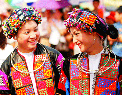 Особые черты народности Лоло на каменном плоскогорье Донгван - ảnh 3