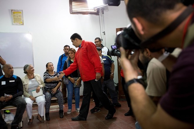 Международные наблюдатели присутствовали на парламентских выборах в Венесуэле - ảnh 1