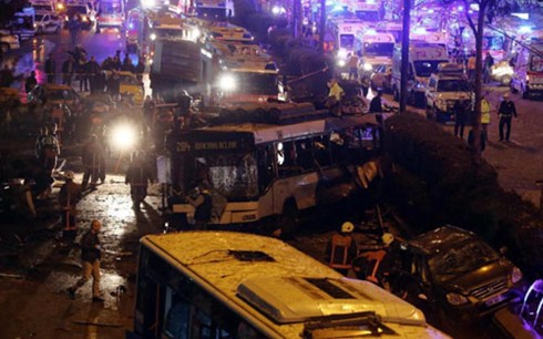 Преступник, устроивший взрыв в Анкаре, имел связи с сирийскими курдами - ảnh 1