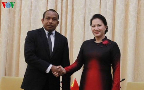 Спикер вьетнамского парламента приняла руководителей парламента Восточного Тимора и Филиппин - ảnh 1