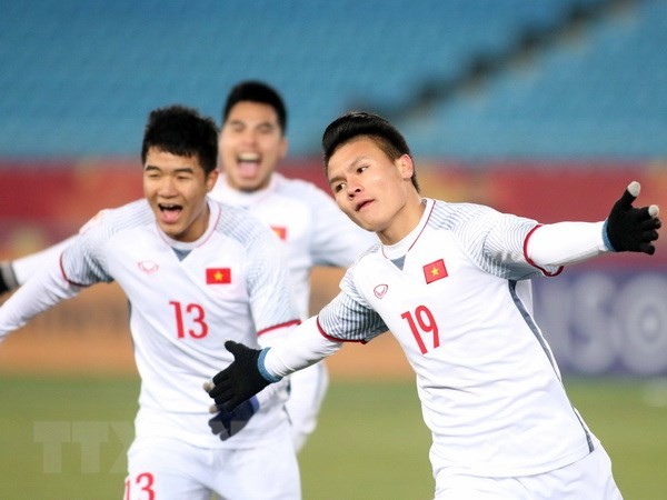 Японские СМИ осветили потрясающую победу сборной Вьетнама U23 - ảnh 1